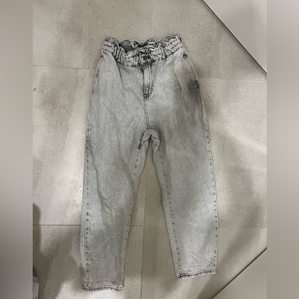 Zara Ruffled Waist Gray Jeans